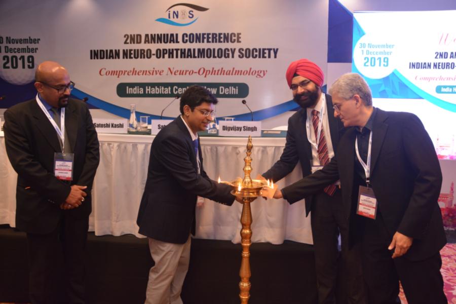 Lamp lighting at INOS conference