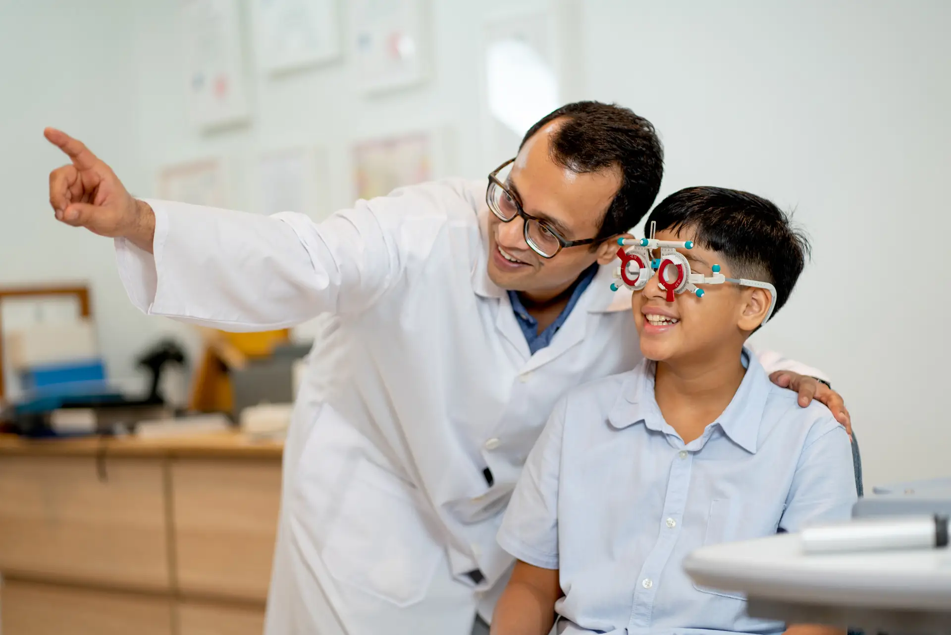 Neuro-ophthalmologist
